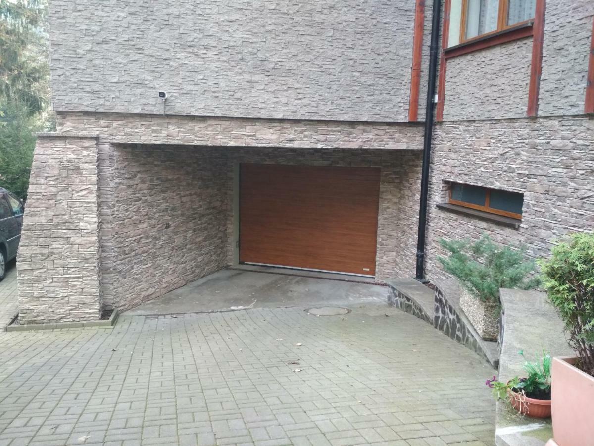 Ferienwohnung Mezonet Hrabovo Ruzomberok Exterior foto